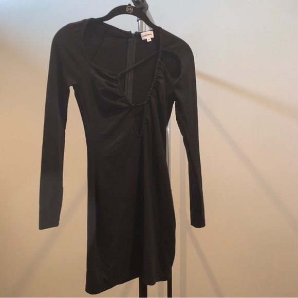 Superdown Aranza Ruched Mini Dress in Black - Picture 5 of 10